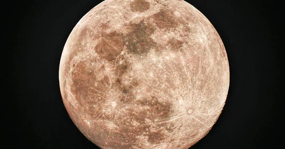 A Lua está enferrujando, e um novo estudo explica o porquê