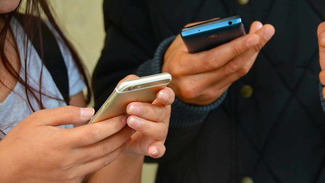 Como é a etiqueta padrão da Anatel para planos de telefonia, internet e TV