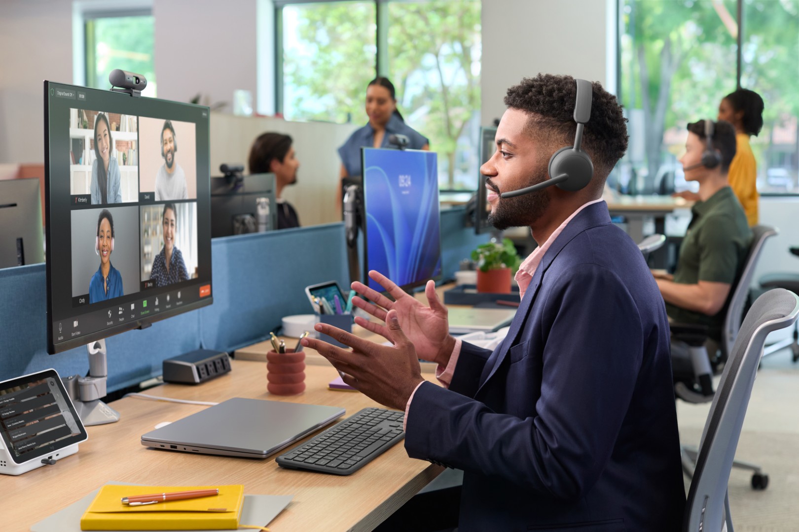 Os Zone são os novos auscultadores da Logitech que combatem as distracções enquanto trabalha