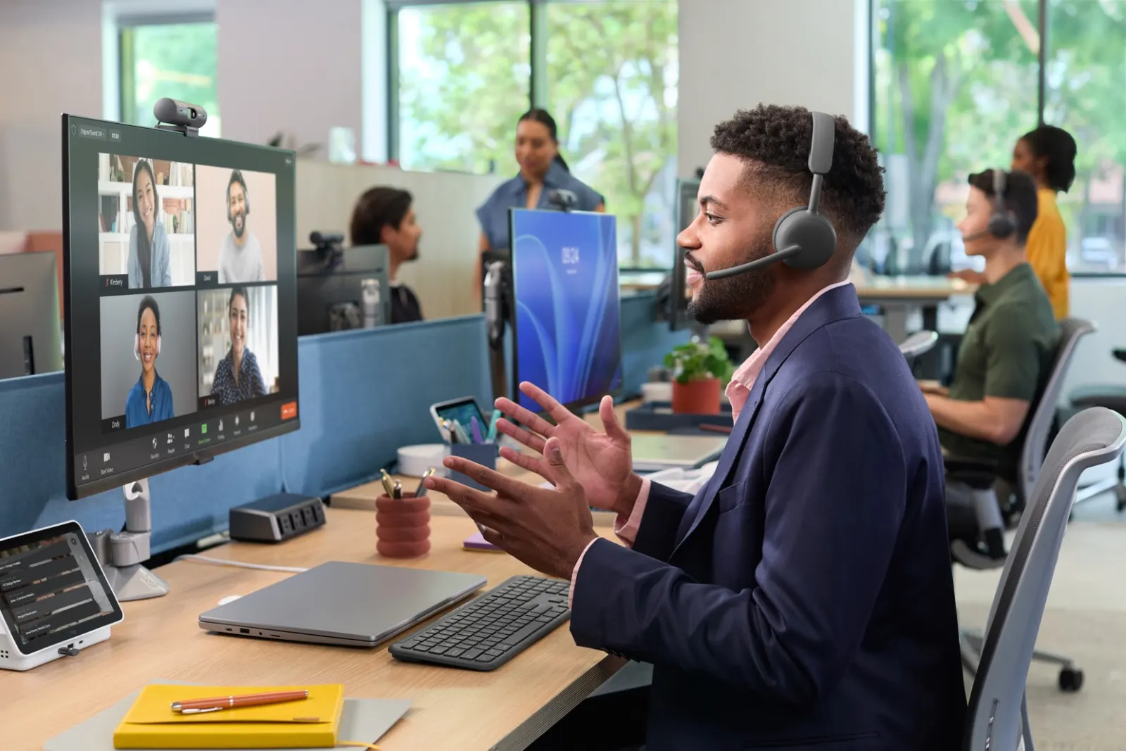 Os Zone são os novos auscultadores da Logitech que combatem as distracções enquanto trabalha