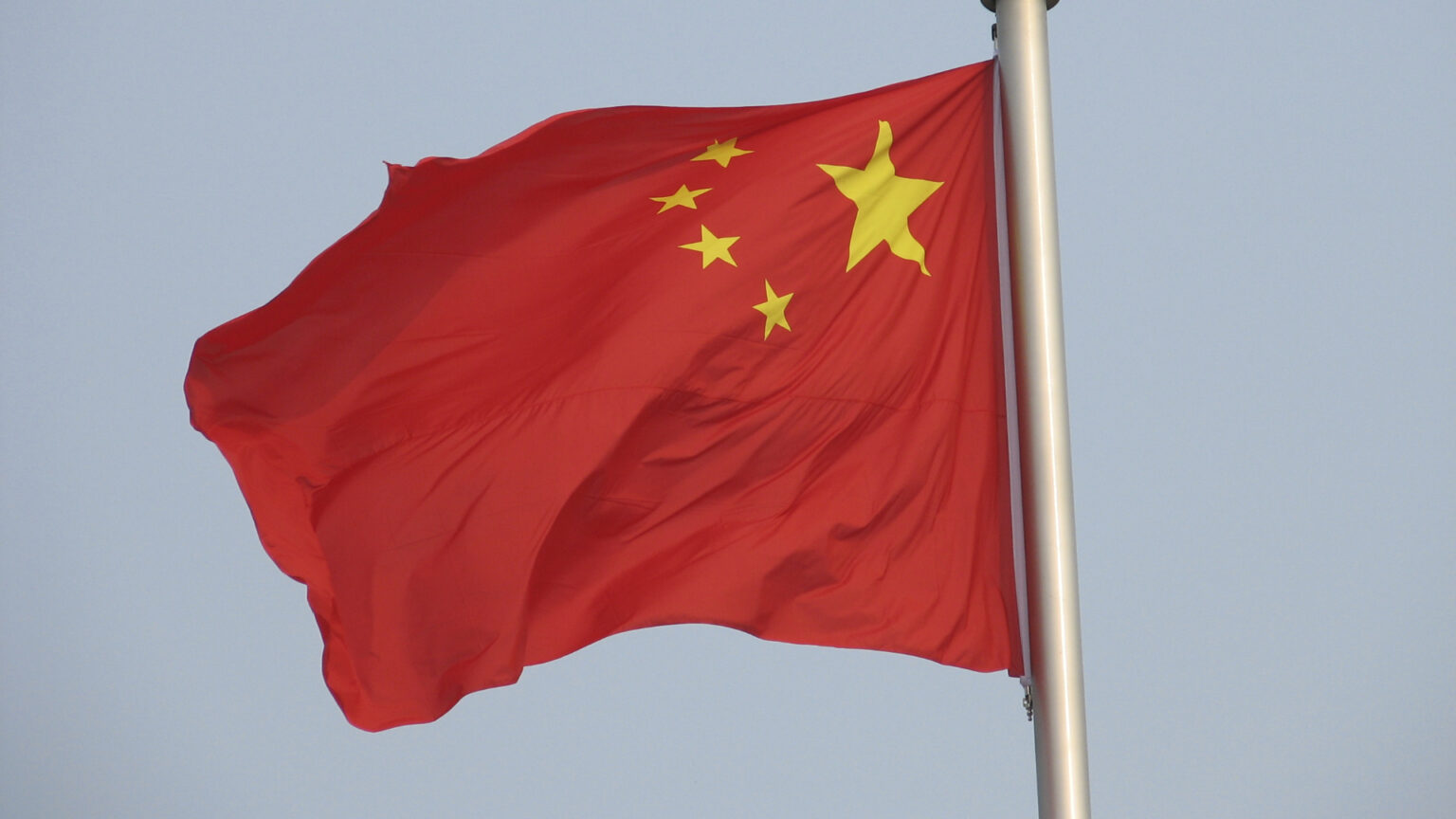 Redes sociais da China passam a exibir selo de conteúdo de IA