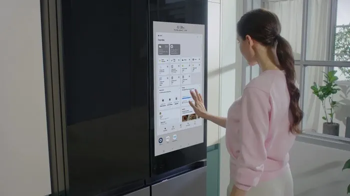 Samsung vai exibir anúncios na tela das geladeiras