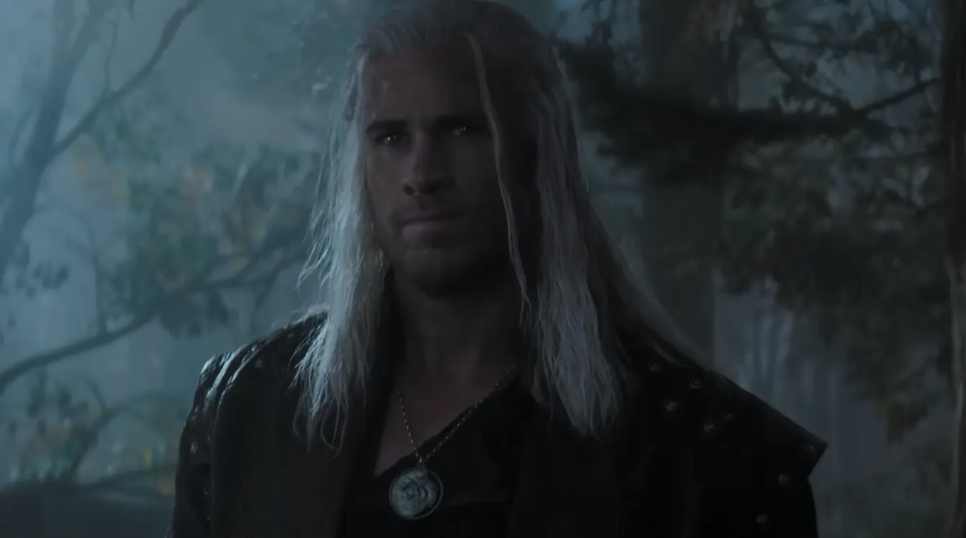 The Witcher: Liam Hemsworth revela que se afastou da internet devido às reações negativas por substituir Henry Cavill