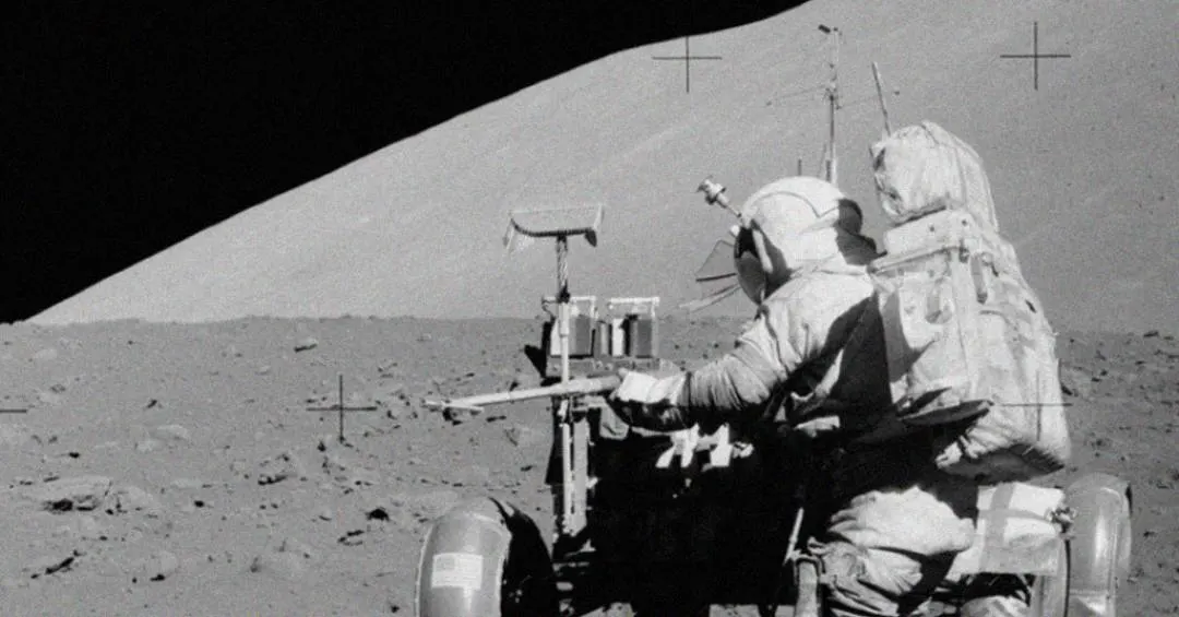 Após mais de 50 anos, cientistas abrem amostras da Lua trazidas pela Apollo 17