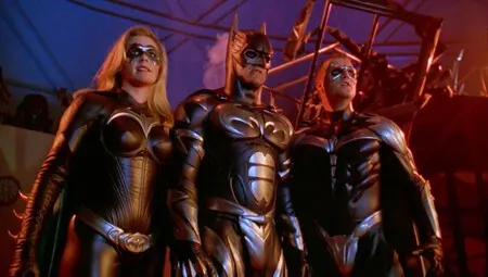 Ator de Batman & Robin refletiu sobre o impacto negativo que o filme teve em sua carreira