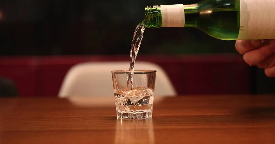 Como funciona um teste de detecção de metanol na bebida alcoólica?