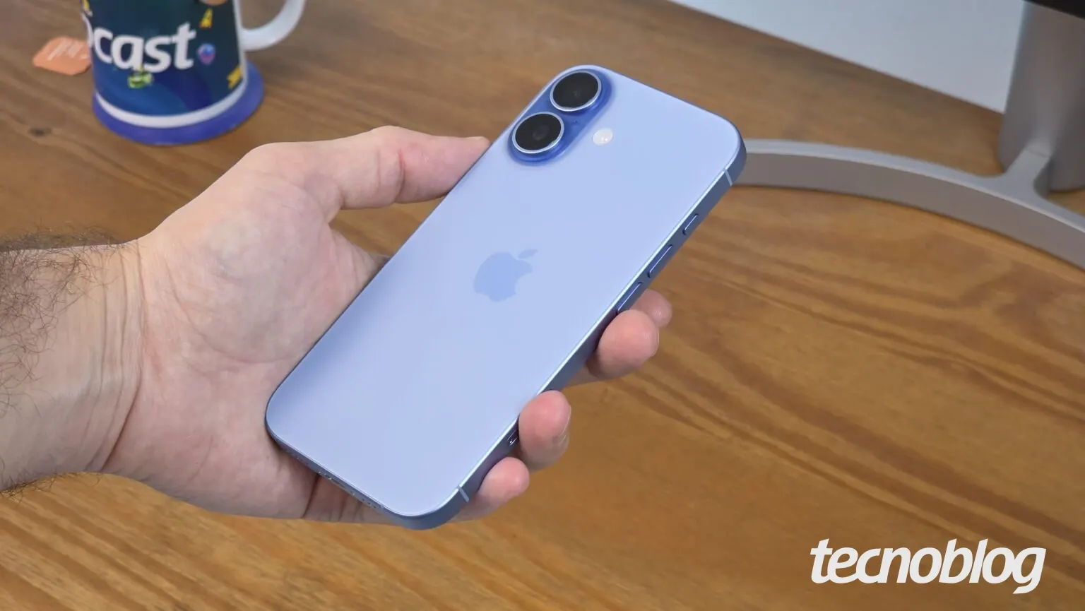 iPhone 17 vende mais do que a geração passada no lançamento