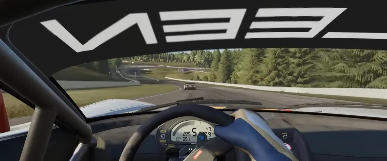 Project Motor Racing, sucessor de GTR, revela gameplay