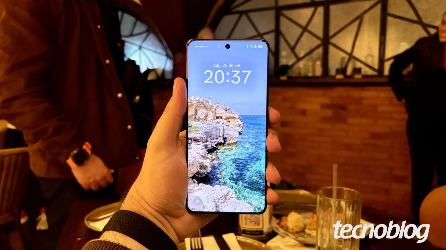 Realme 15 5G e Realme 15 Pro são anunciados no Brasil; saiba os preços