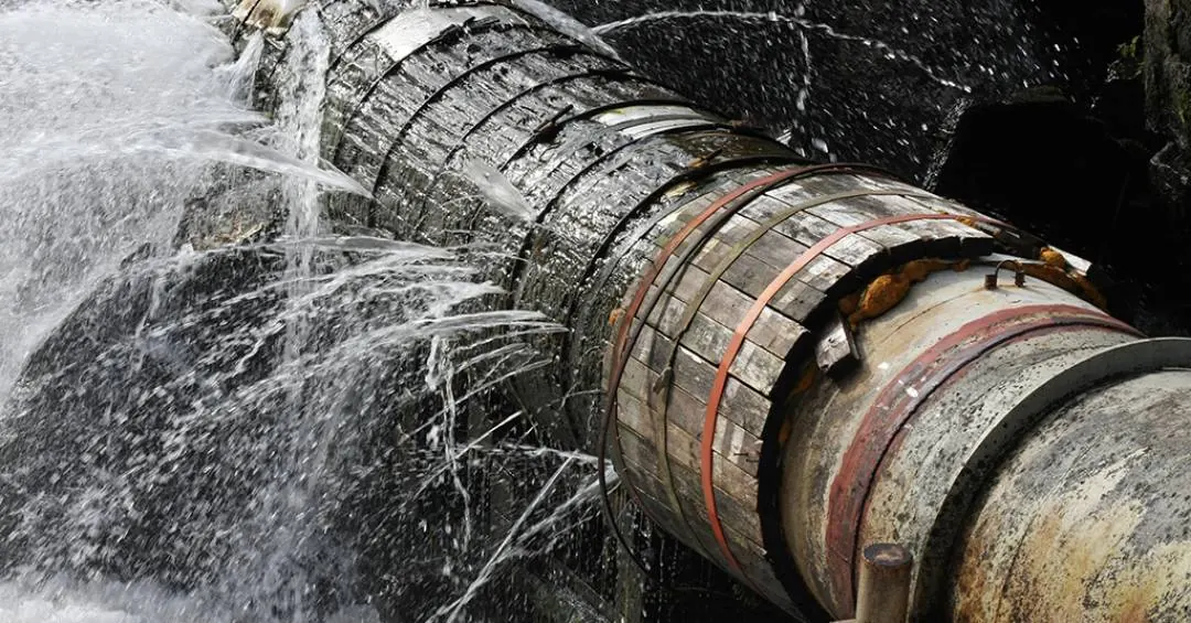 Um terço da água tratada do Brasil é perdida. Projeto da Unesp busca solucionar o problema