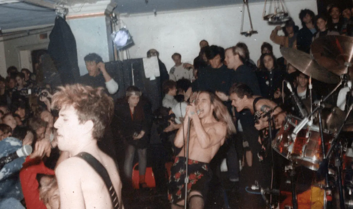 Netflix anuncia filme sobre o Red Hot Chili Peppers com data