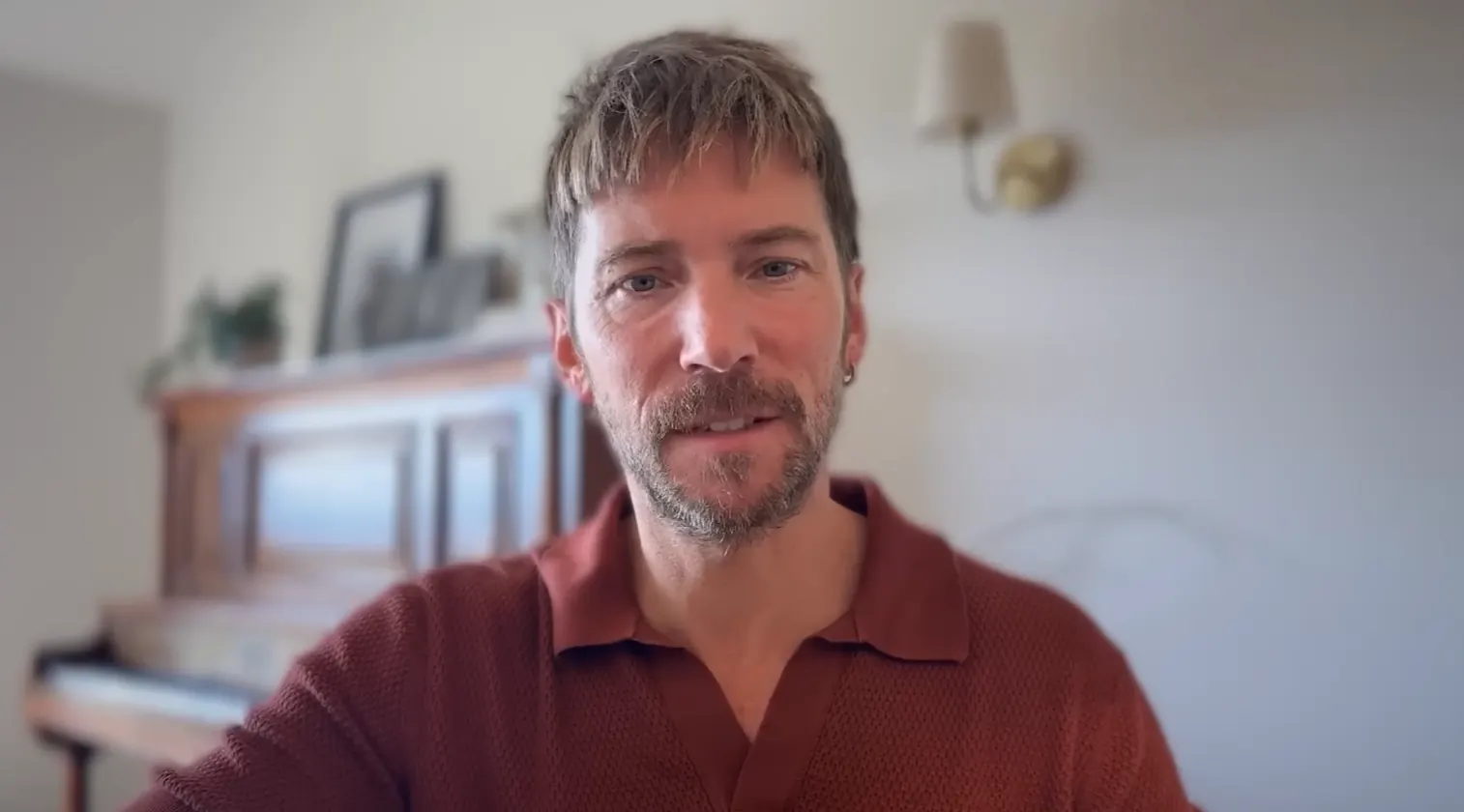 Troy Baker afirma que não é preciso desmerecer nem demonizar a IA: “Devemos confiar no talento humano”