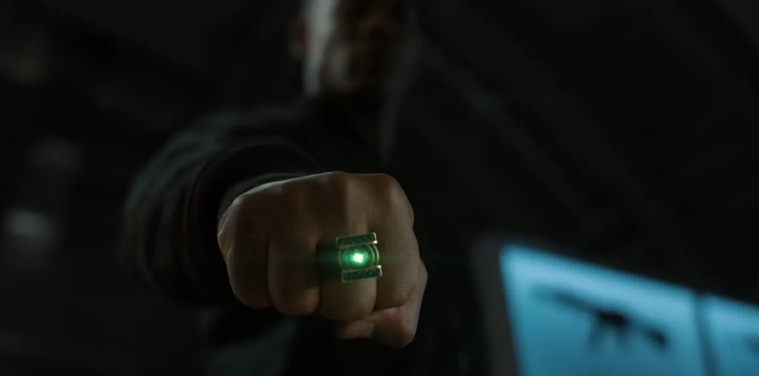 Lanternas ganha novo teaser explorando a dinâmica entre Hal e John