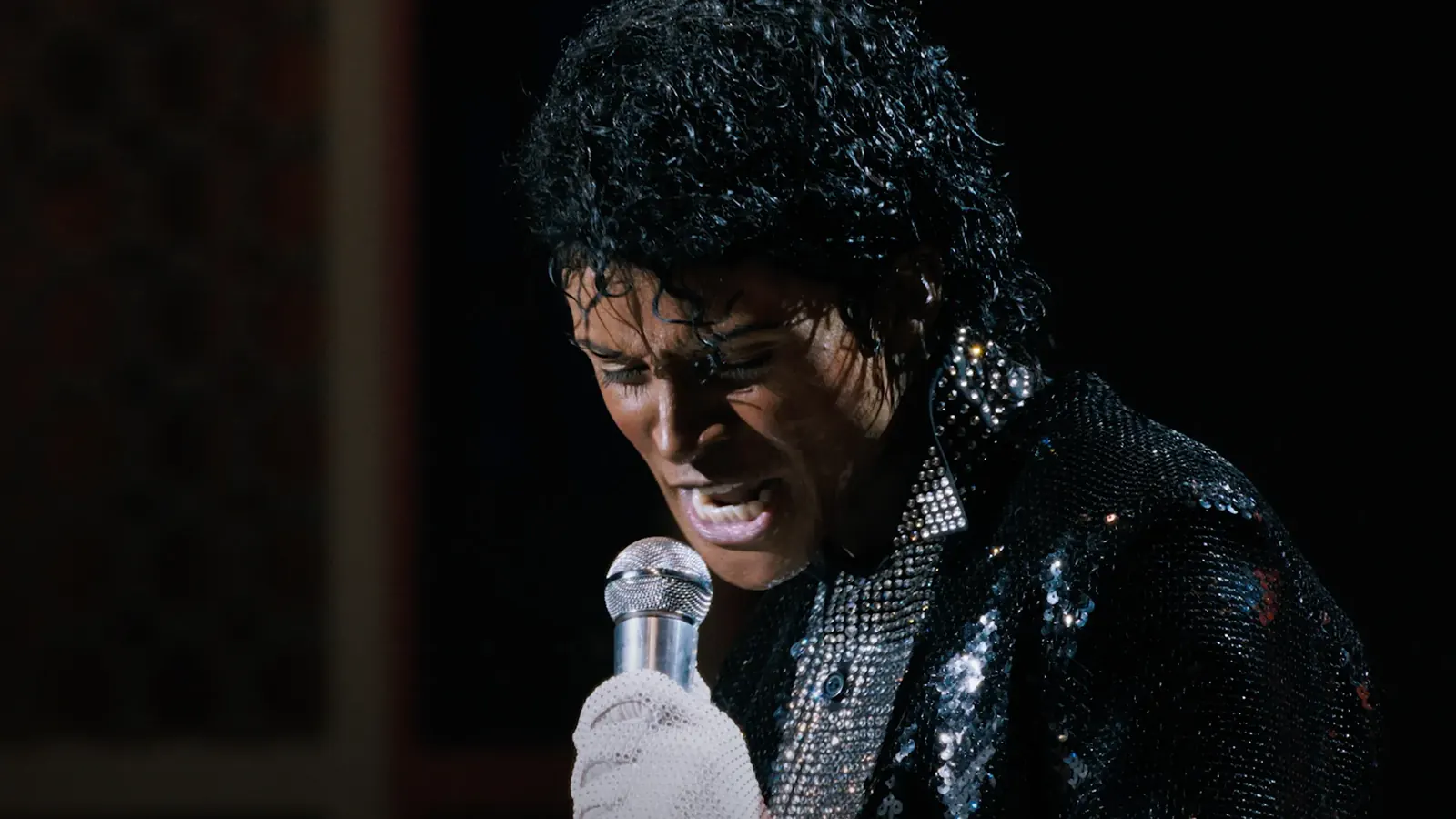 Michael supera US$ 500 milhões em bilheteria global