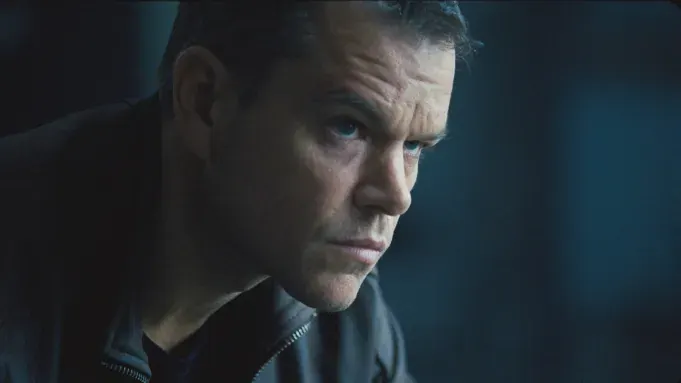 Matt Damon responde se voltaria à franquia Bourne