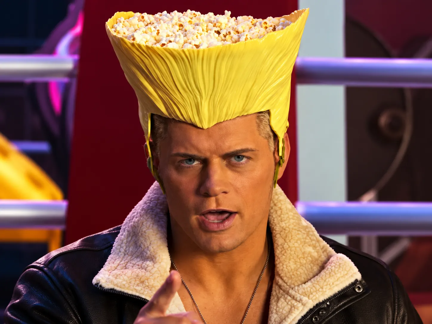 Comendo direto da cabeça! Street Fighter ganha balde de pipoca inspirado no icônico cabelo de Guile